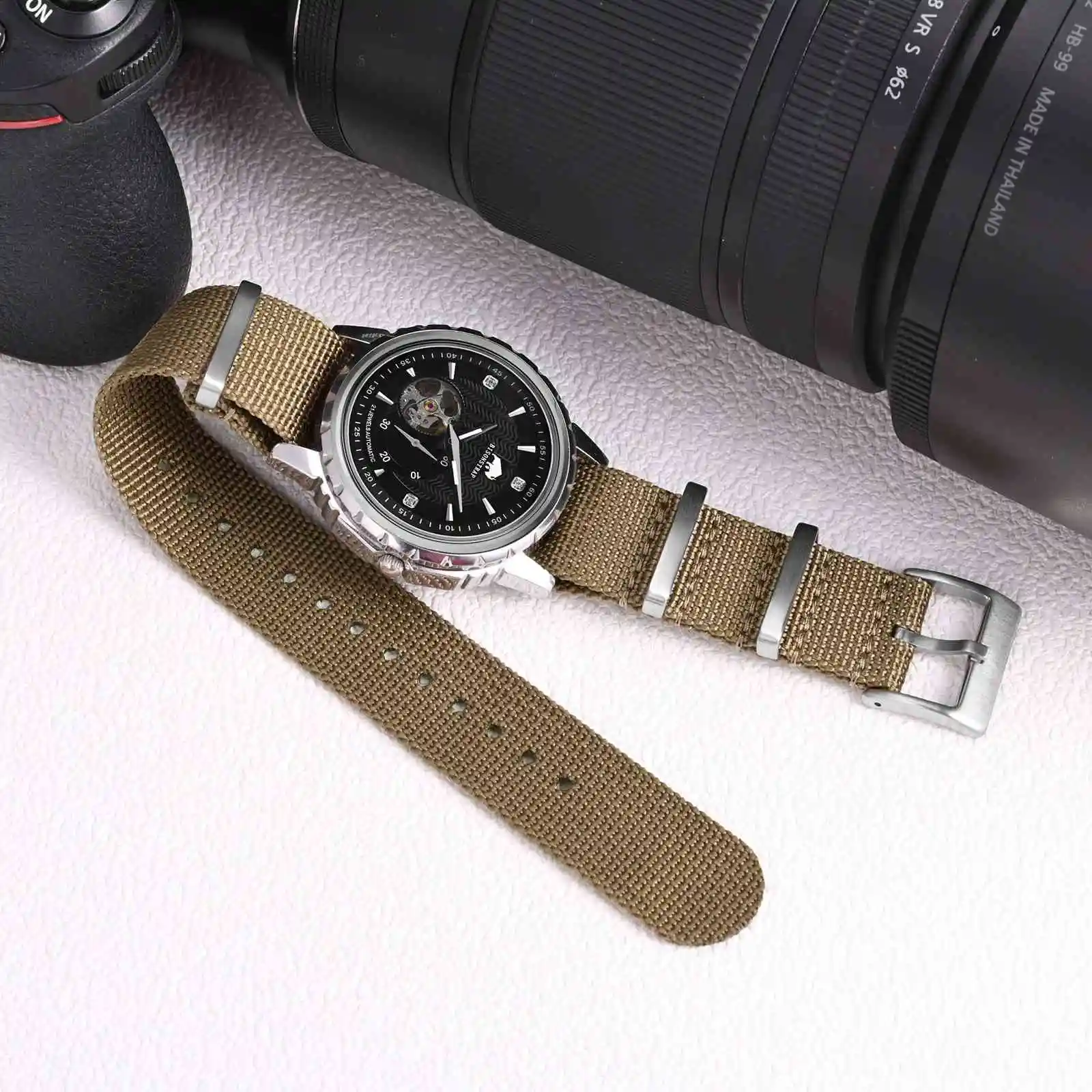 BISONSTRAP Cinturino per orologio da uomo 18mm 20mm 22mm Cinturino in nylon monopezzo regolabile e di ricambio Accessori per orologi Fibbia in argento