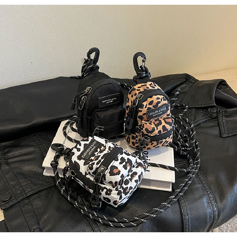 Mini Coin Purses Men Women Couples Crossbody Bag Portable Wallets Earphone Key Shoulder Bags Hip Hop Casual All-match Newest
