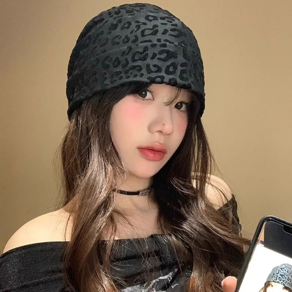 

Urban Vintage Y2k Baggy Cap American Style Stacking Pullover Hats Versatile Adjustable Fit Leopard Beanies Cap Streetwear