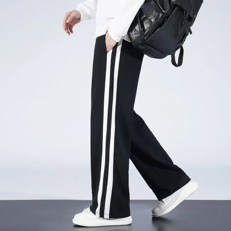 

Всесезонные ветрозащитные и дышащие брюки для активного отдыха, простые, натуральные и удобные, многофункциональные брюки для любого сезона.