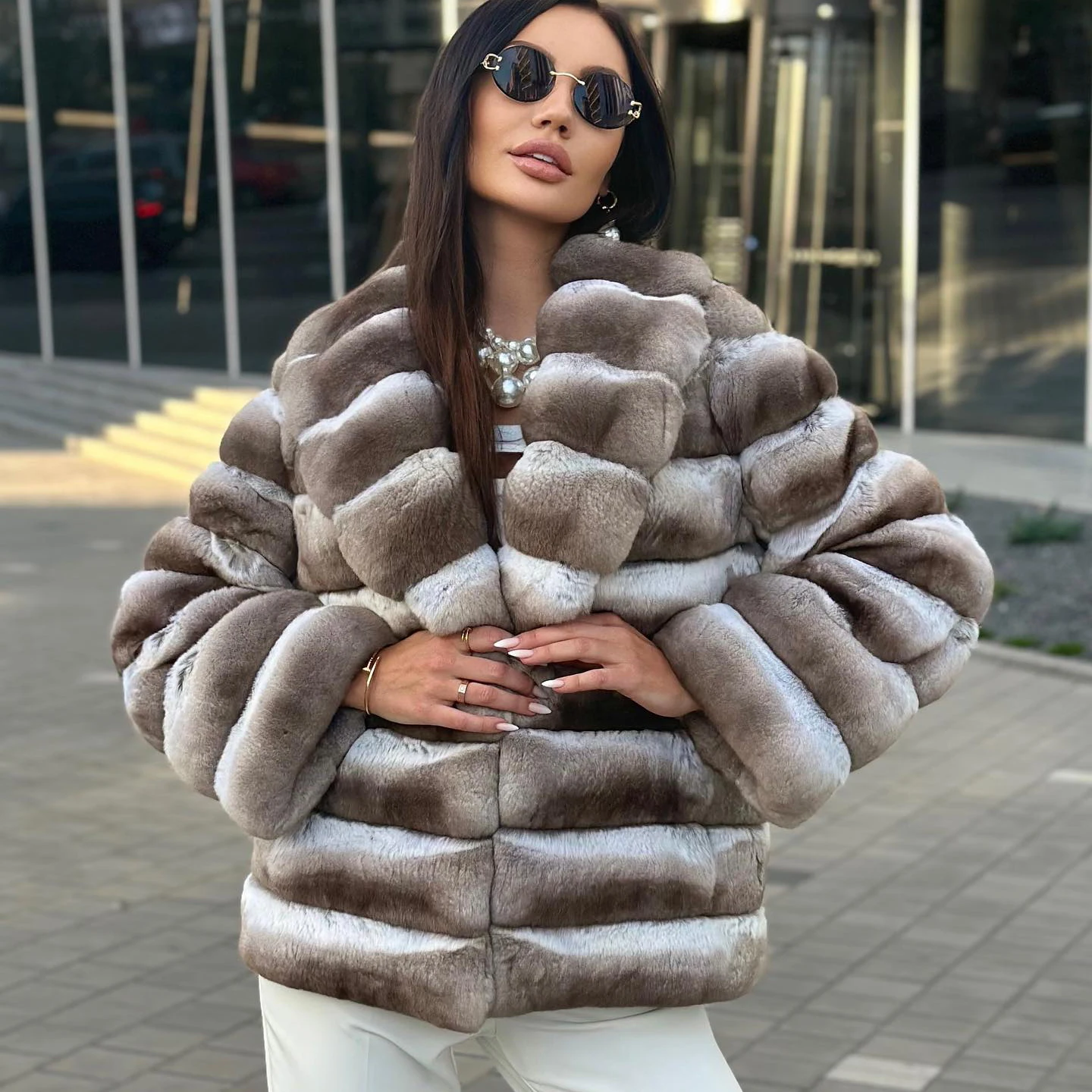 Mid-length Natural Rex Rabbit Fur Jacket with Turn-down Collar Fashion Chinchilla Color Genuine Rex Rabbit Fur Coat Women Outfit