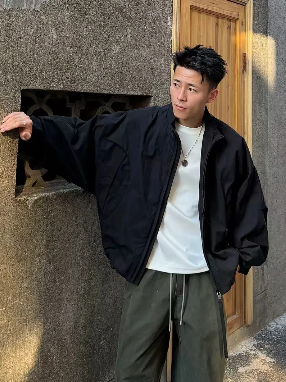 

Мужская куртка в американском ретро-стиле, повседневная, для активного отдыха, с пэчворком, модная, осенняя, для досуга, молодежная, с длинными рукавами, на молнии