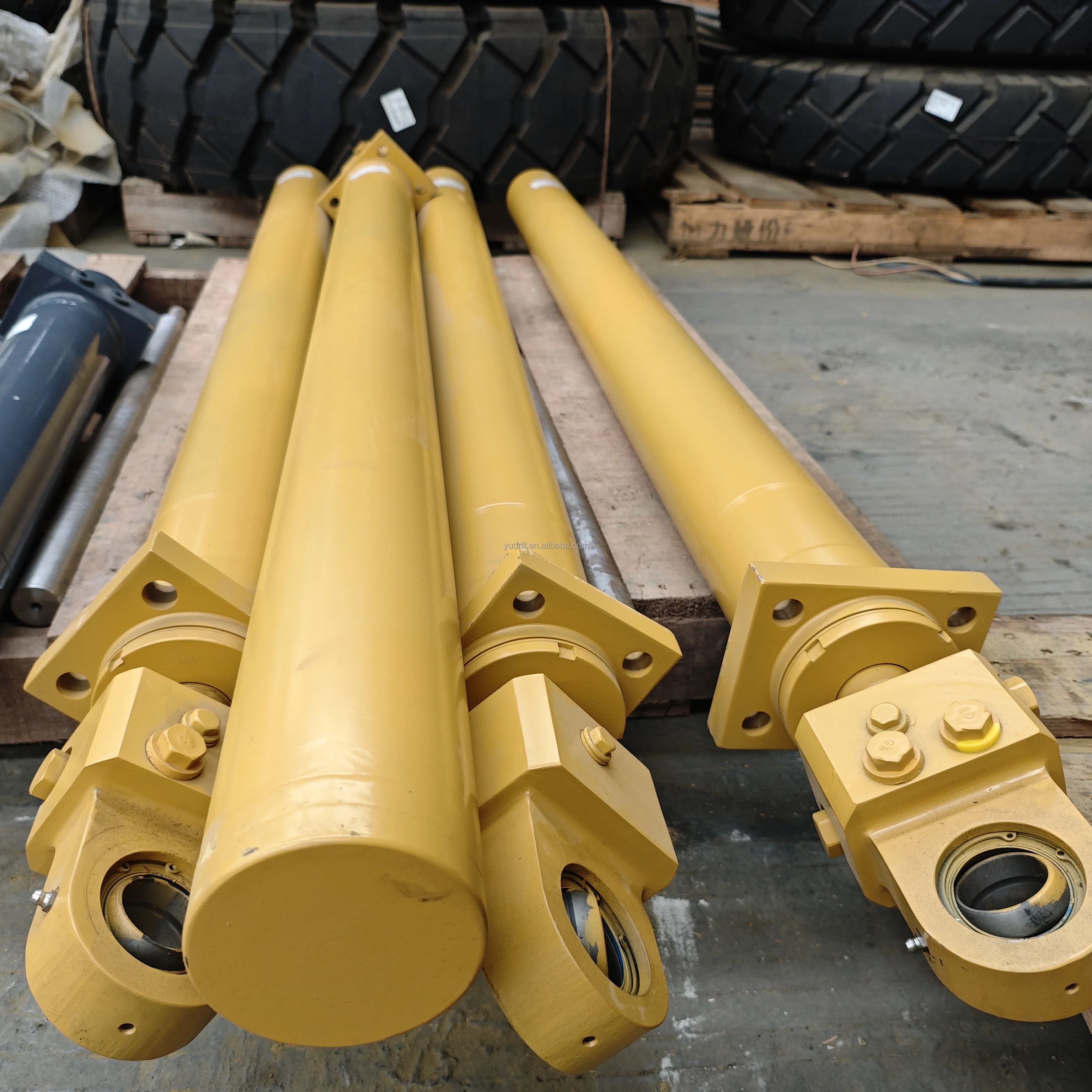 

Atlas Copco Drilling Equipment Spare Parts Hydraulic Cylinder For Lifting Compensation Steering Pitch Adjustment