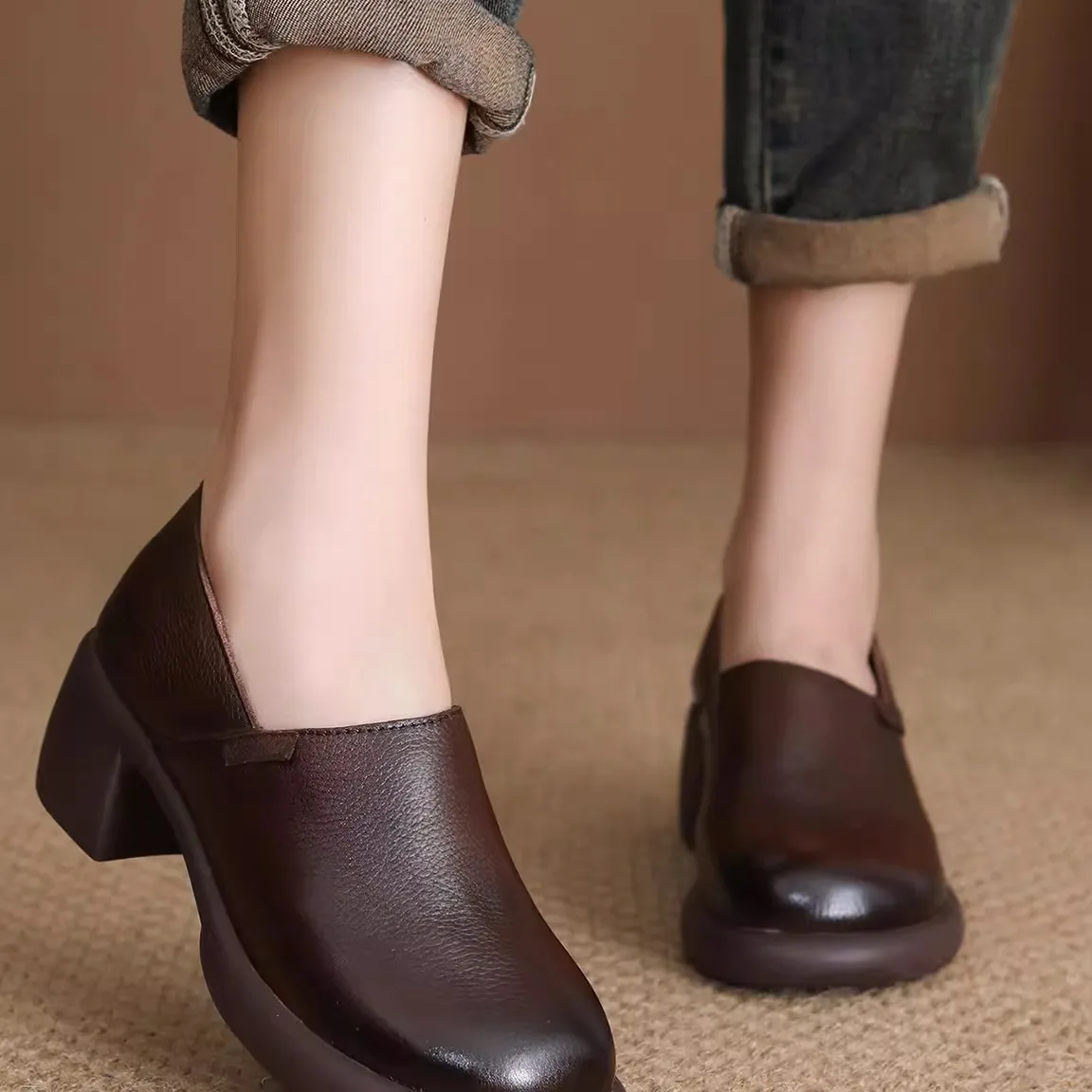 

Vintage Genuine Top Layer Cowhide Women's Loers Faion Single oes Thi Heel Discounted Brandl round Toe Rubber Sole