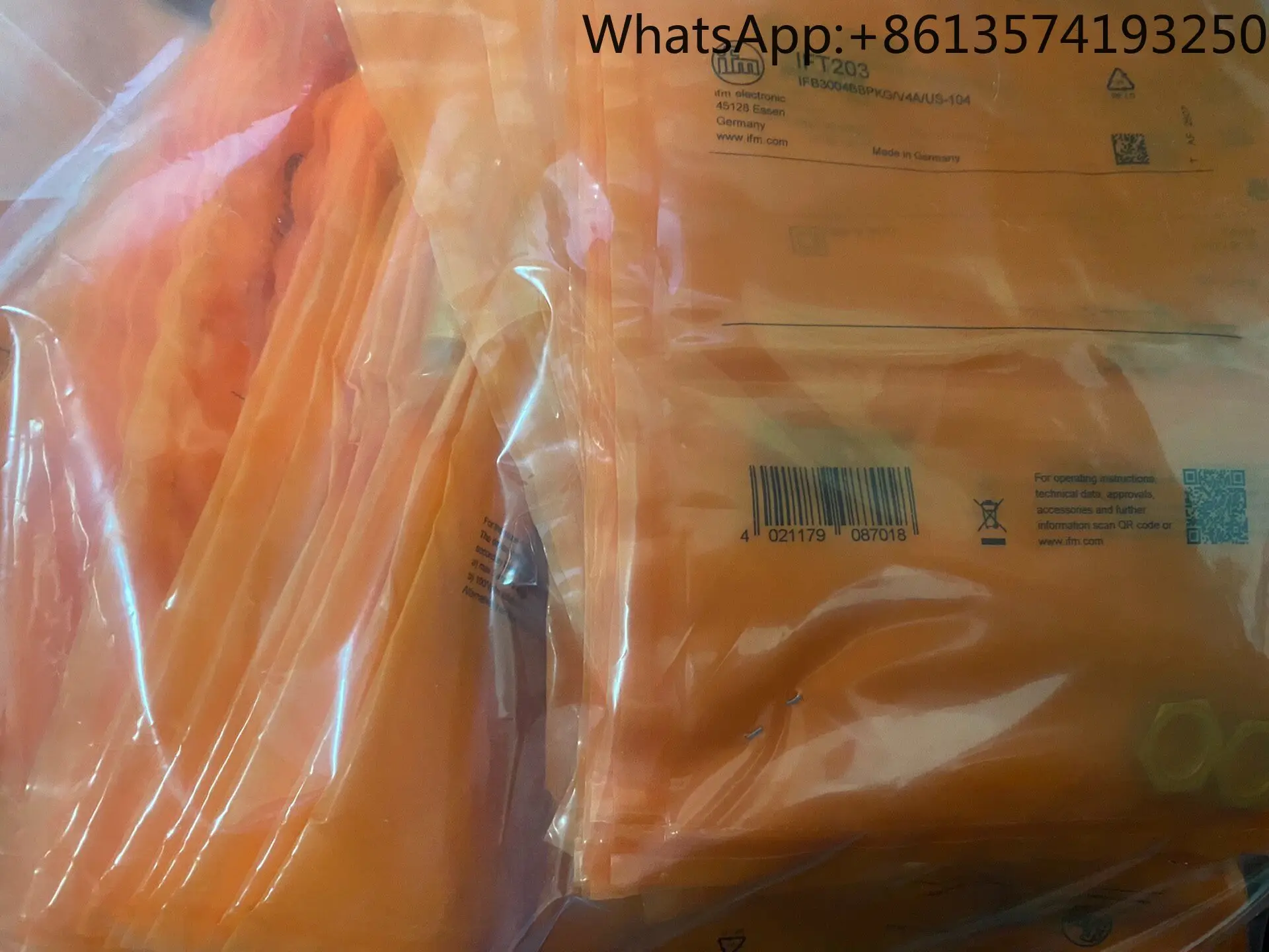 

ift203 Yifumen brand new original and genuine unopened proximity switchin stock