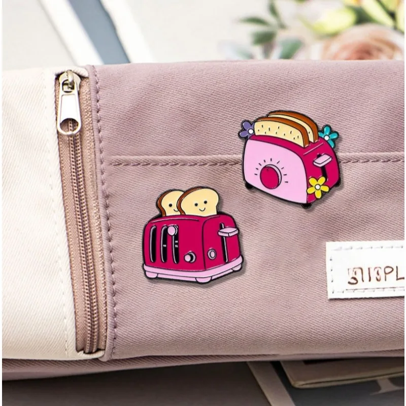 Cartoon Bread Machine Shaped Alloy Enamel Brooch Pin Badge for DIY Clothes Bags Shoes Hat Scarf Tshirt Jeans Decor
