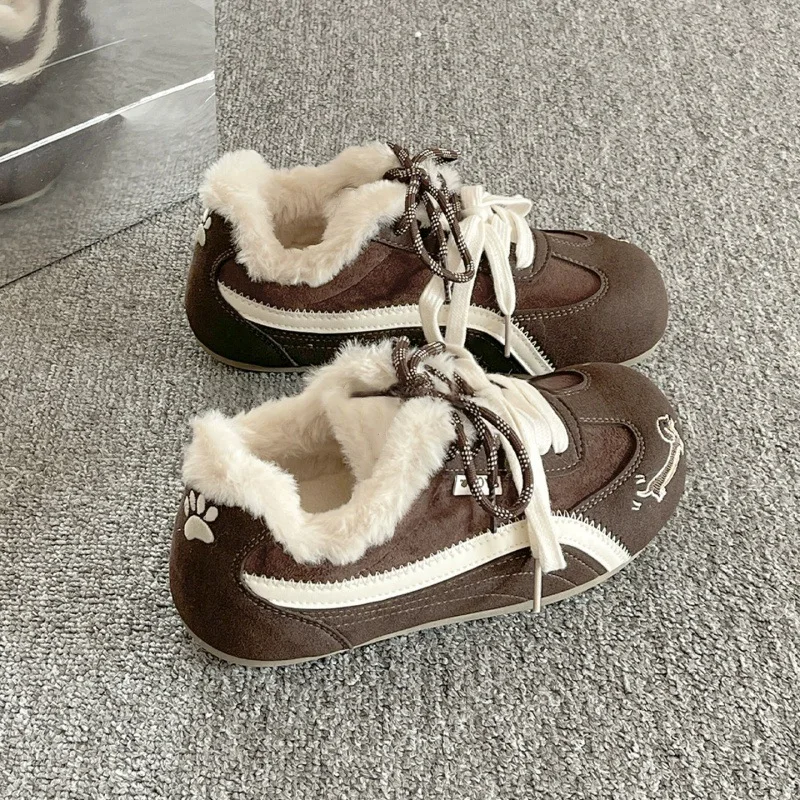 Velvet women's 2025 winter new item student versatile warm cotton shoes flat casual sports board shoes