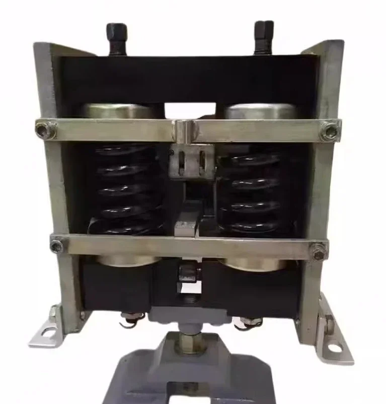 الأجزاء مناسبة لجهاز حماية السرعة الزائدة لآلة جر المصعد Mitsubishi ZRG-24 ZRG-36 مشبك حبل السلك