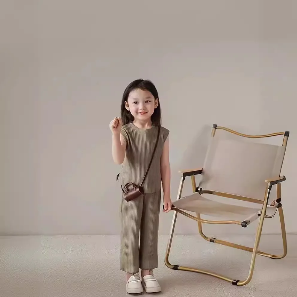 Girls Summer Suit Children 2024 New Ice Silk Thread Sleeveless Vest Pants Suit Casual Two-piece Set Simple Casual Suits