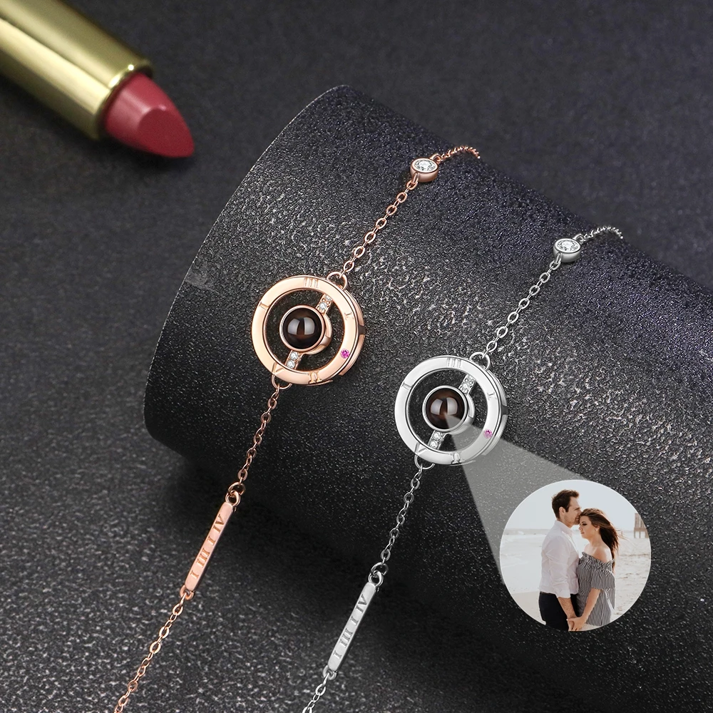 

Custom Photo Bracelet for Women Projection Photo Round Pendant Bracelet Birthday Gift Christmas Jewelry