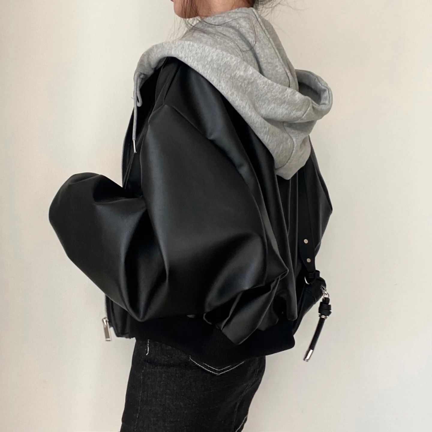 Vintage New Fashion Autumn Winter Women's Casual Trendy Cool Zipper Double-pocket Loose Leather Hooded Coats Female Clothes Tops