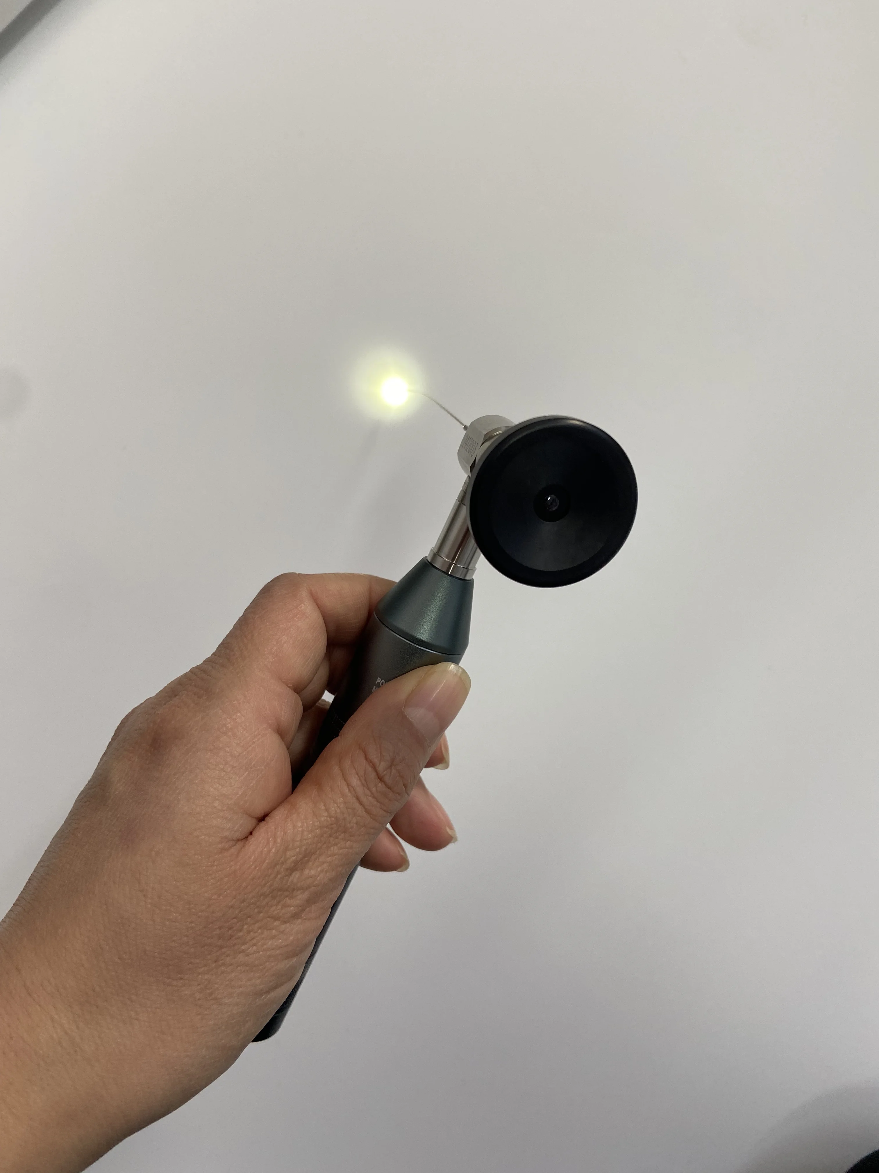 Portable Fiber Optic Scope with 0.56mm Probe Lens, 850mm Working Length, Casting Inspection