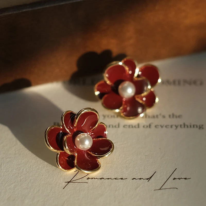 Huitan Festival Red Enamel Flower Stud Earrings for Women Gold Color Imitation Pearl Earrings Temperament Sweet Female Jewelry