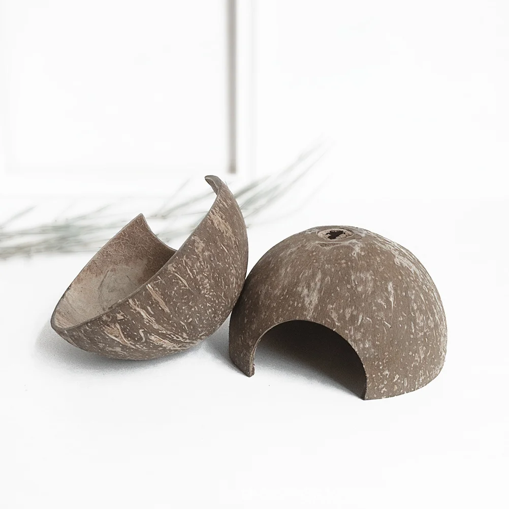 

Natural Coconut Shell Hiding Cave For Small Pets Durable Eco-Friendly Hideout For Hermit Crabs Lizards Supplies Coconut Shell