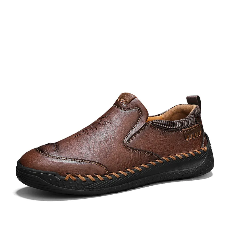 Large size hand-stitched casual soft-soled wide-toe men's slip-on loafers