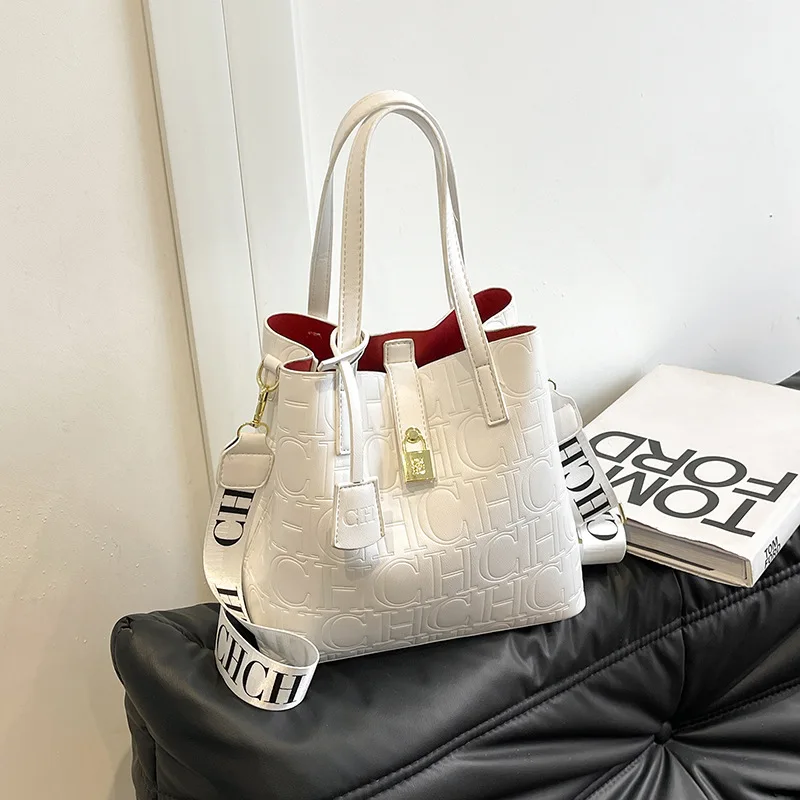 Bolsa balde feminina da moda inverno 2026, bolsa crossbody impressa de grande capacidade, bolsa de ombro elegante e versátil para uso diário