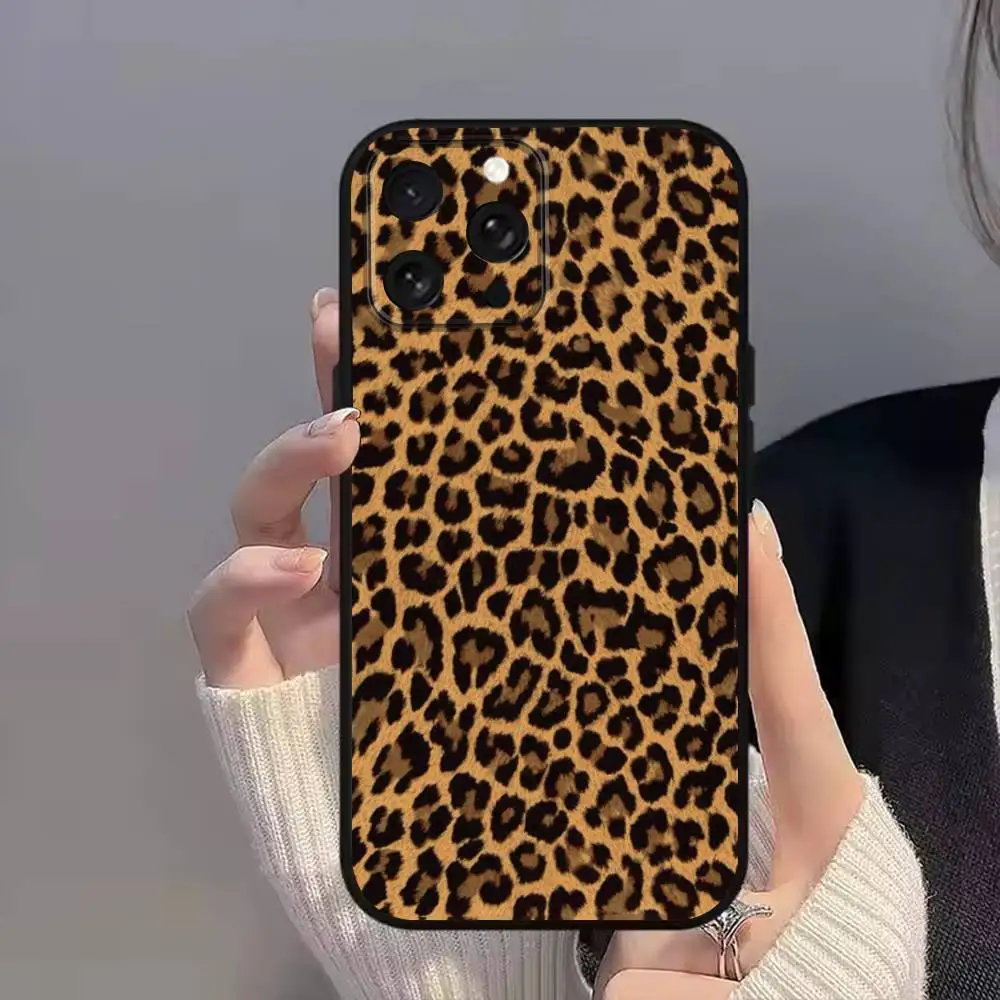 L-leopard p-print Art Phone Case For iPhone 11,15,16,14,13,17,12,Pro,SE4,Plus,E,Max,Air,Mini Black Cover