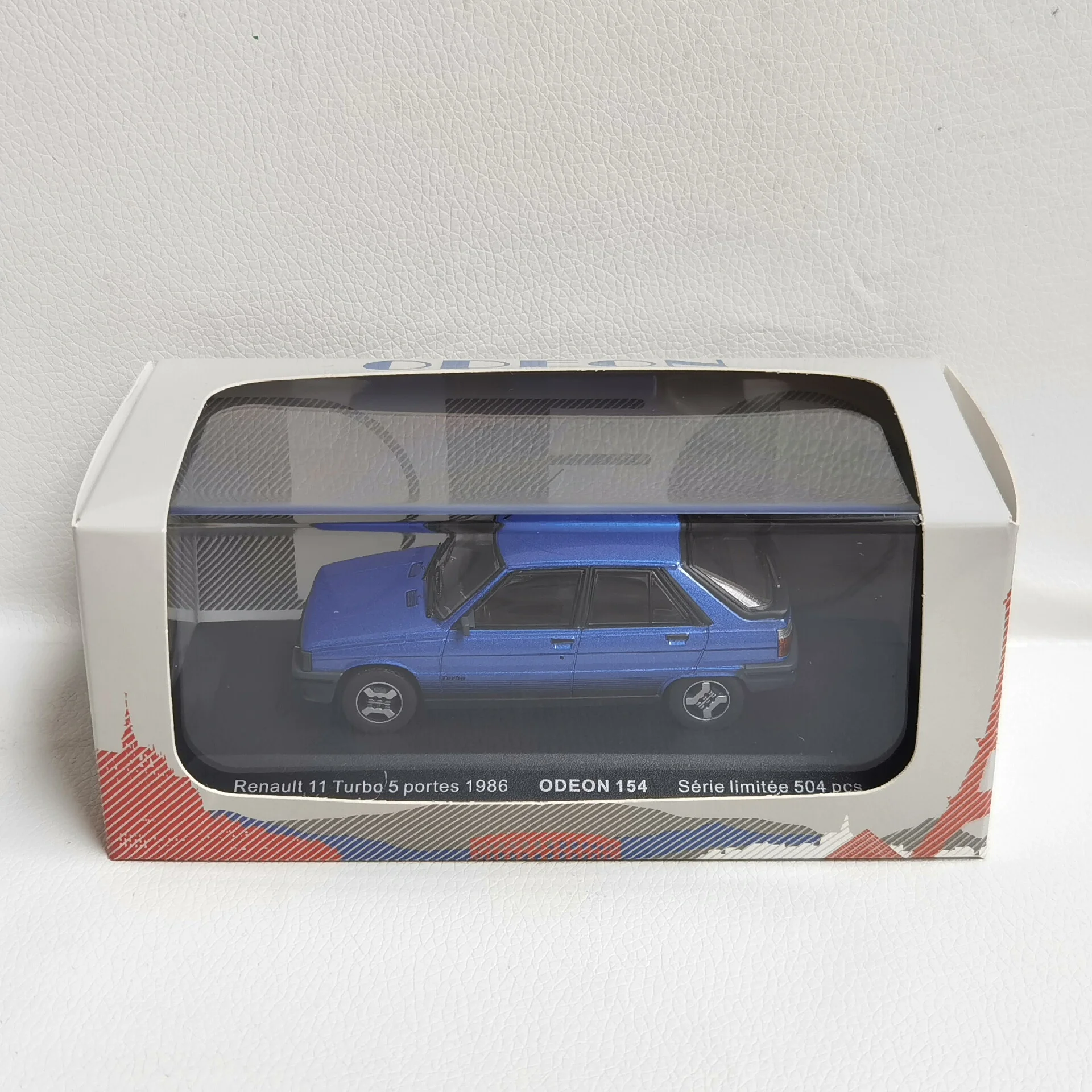

Масштабная модель автомобиля ODEON 1/43, 11 Turbo 5 1986, 1 шт., литая из сплава