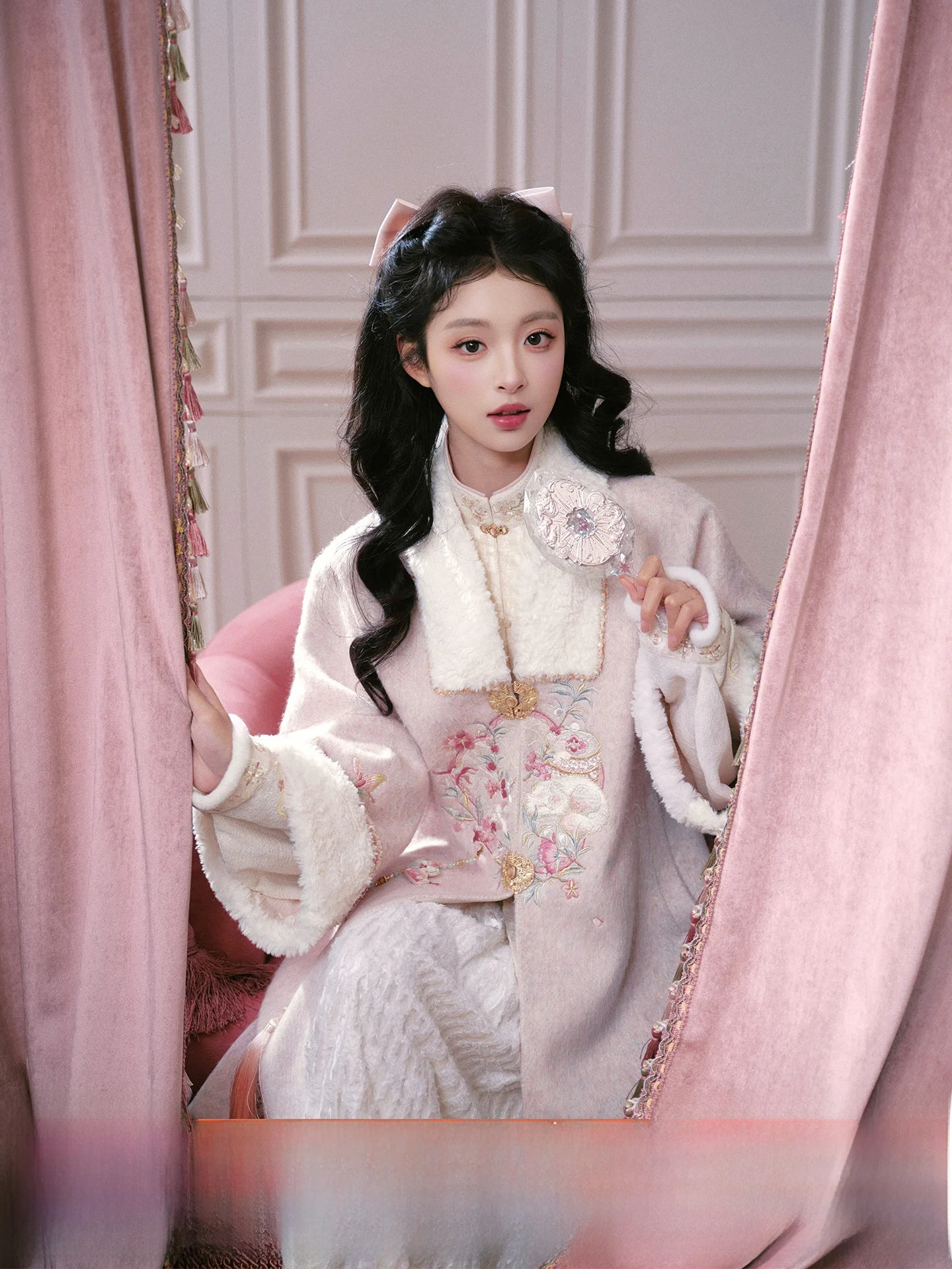 

Зимнее пальто для девочек July Evening Original Floral Snowy Adow с воротником, на флисовой подкладке, приталенное, в традиционном китайском стиле