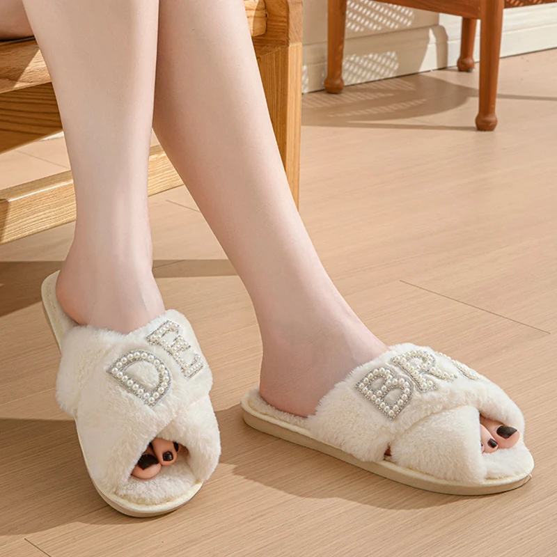 لؤلؤة رسالة رقيق فروي النعال للنساء لينة وحيد عبر حزام الفراء الشرائح امرأة شتاء دافئ أفخم النعال المنزل لحفل الزفاف #5