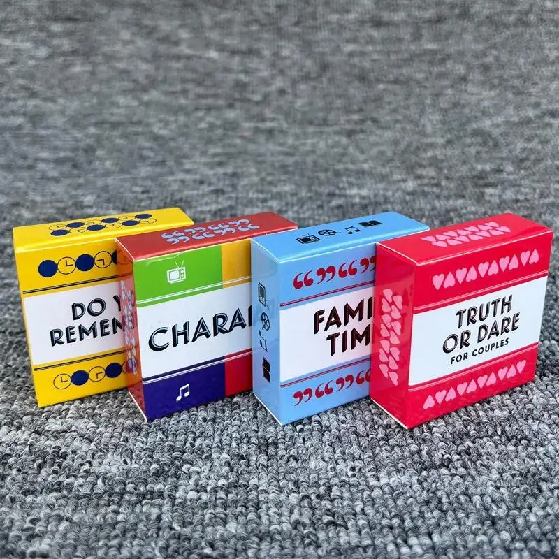 1 Set Christmas Halloween Thanksgiving Gift Mini Size Cards Game After Dinner Amusements Card Game For Family And Friends Party