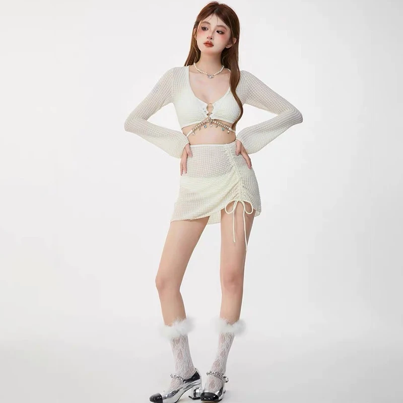 Women's Four-Piece Bikini Set Sexy Modest Swimwear with Cover-Up & Ties Stylish Beach & Hot Spring Vacation Resort Swimwear