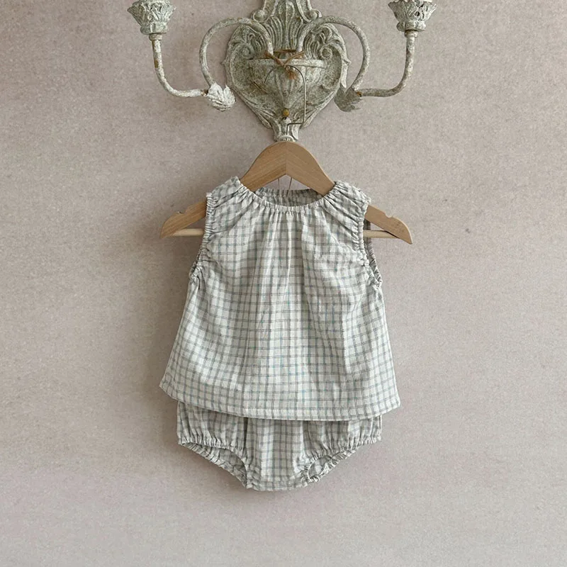 2026 New Summer Baby Clothes Set 6-24M Cute Grid Toddler Girls Sleeveless Top+Bloomer Minimalist Loose Infant Outfit 2PCS
