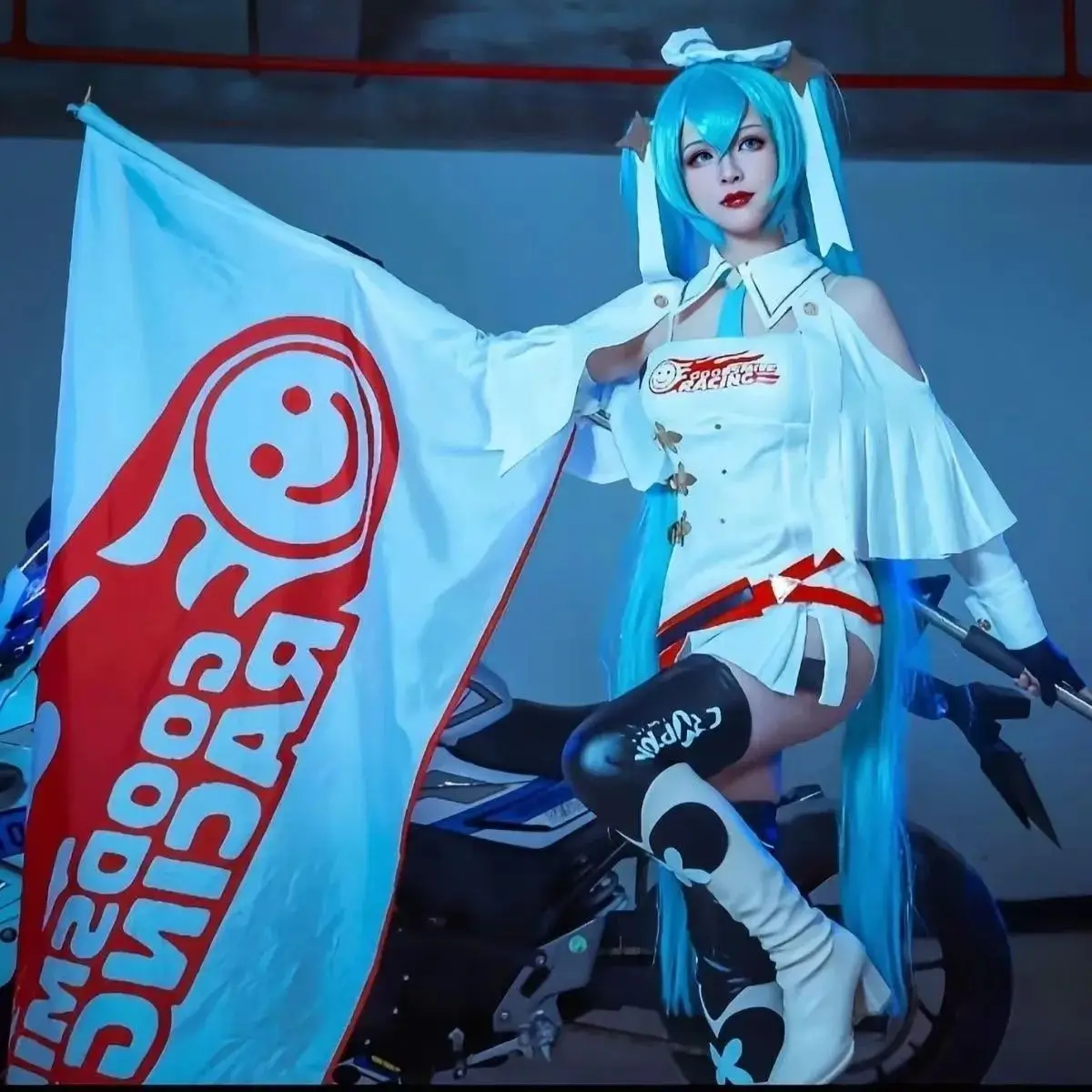 

Anime Hatsune Miku Cosplay Costume Racing Suit Tight Fitting Clothing Song jacket Halloween Party Cos Set