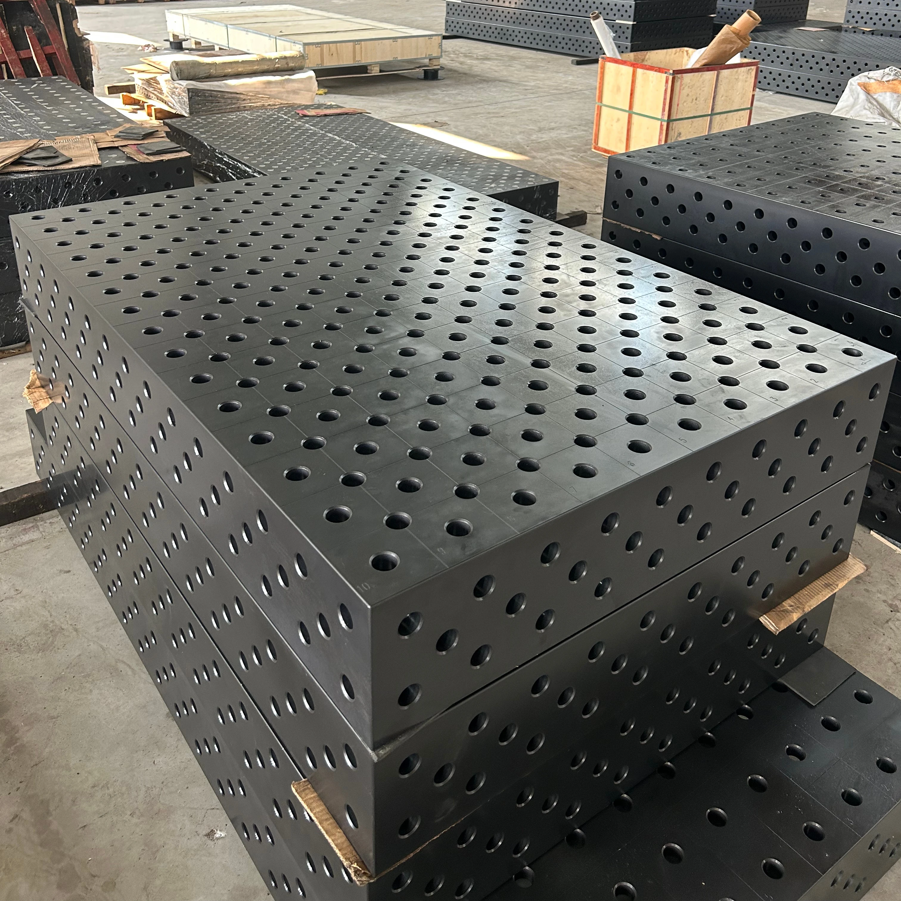 

3D-сварочный стол из чугуна и стали, азотированный, с измерительными шкалами и аксессуарами, многофункциональный сварочный верстак