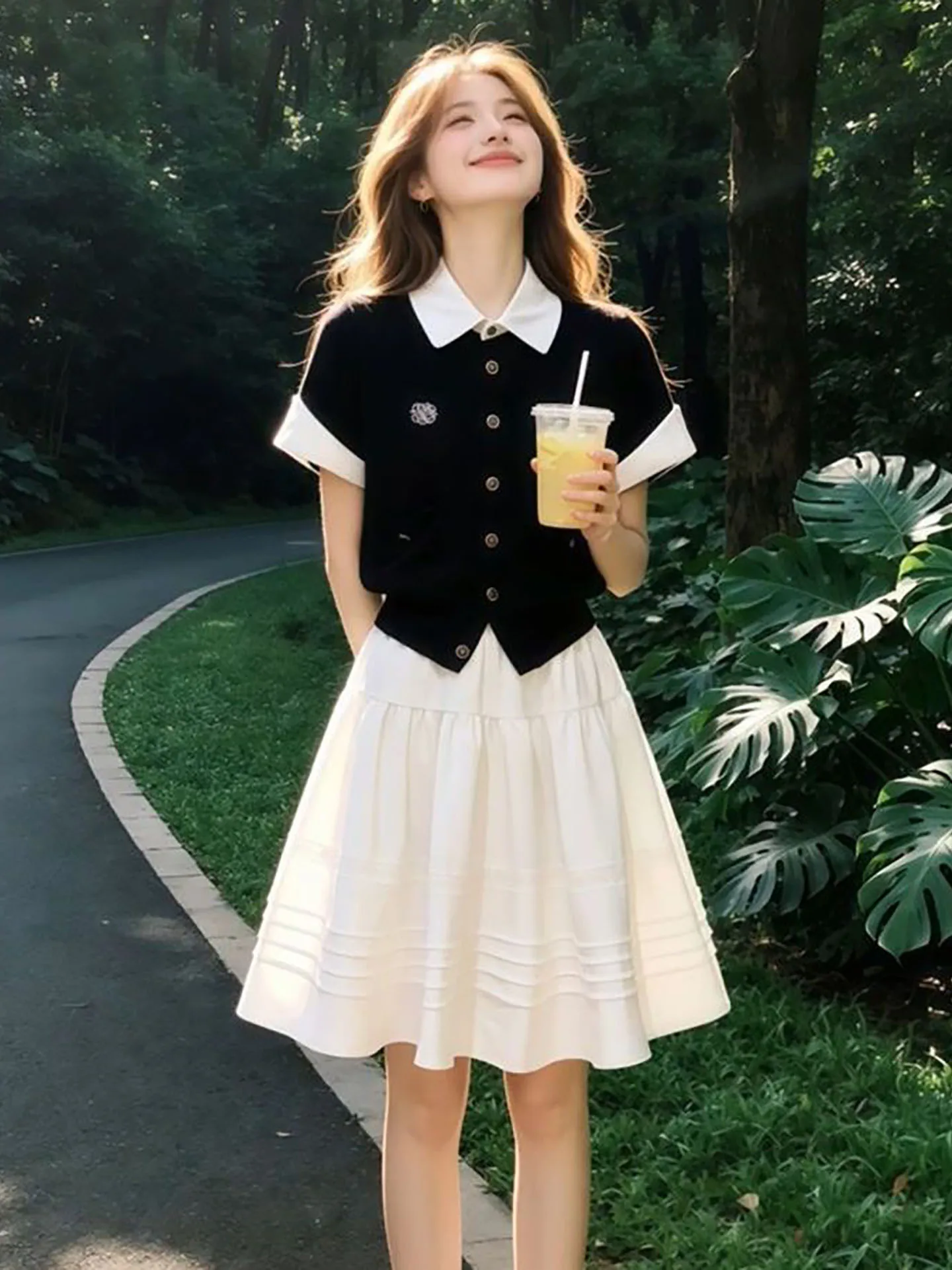

Sweet Soft College Style Knitted Cardigan And White Skirt Two-Piece Set Fashionable Casual Outfit for Women Summer Season