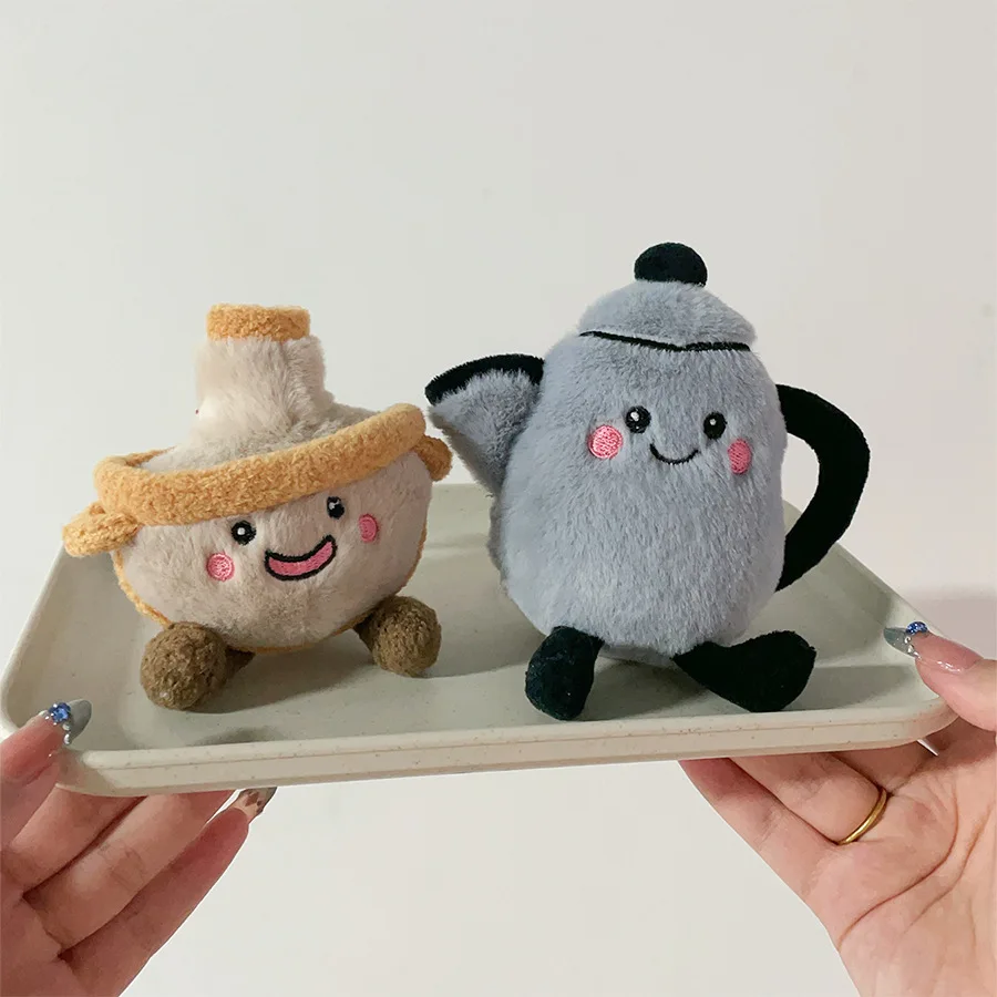 Kartun Ketel Air Panas Boneka Mewah Liontin Simulasi Lucu Hot Pot Jepang Boneka Mewah Mainan Anak-anak Hadiah Gantungan Kunci Dekorasi