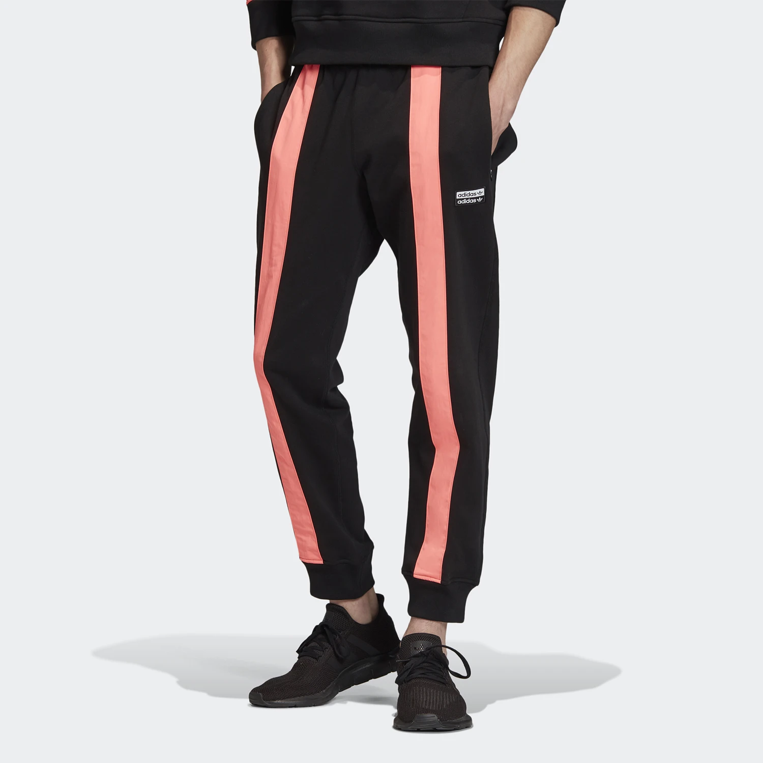 

adidas Genuine Originals Men's Knit Pants FM2231