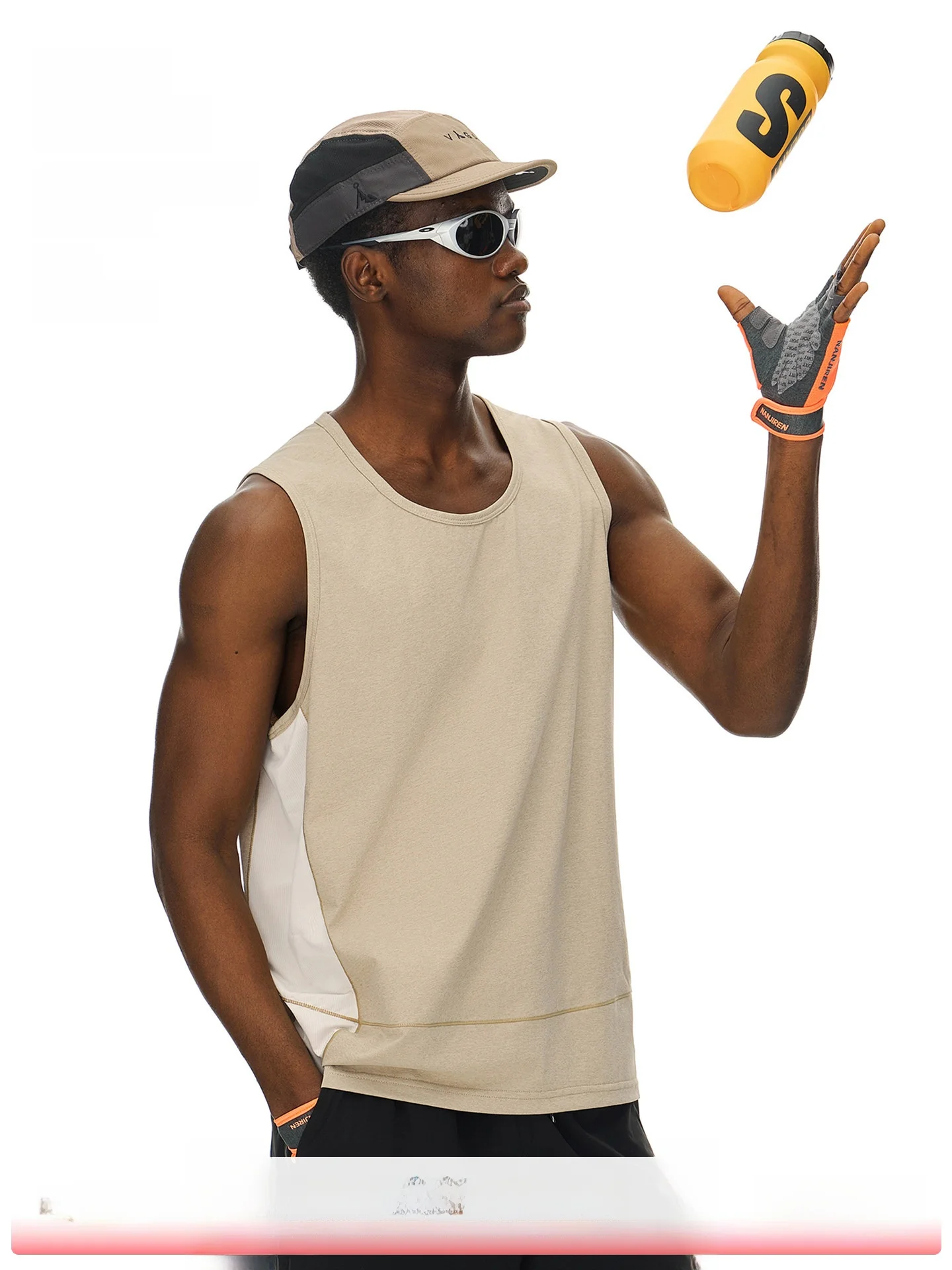 ARTANNIE Men's Loose Fit Quick Dry Tank Top Summer Sport Fitness Sleeveless T-Shirt Breathable Comfortable Polyester Blend