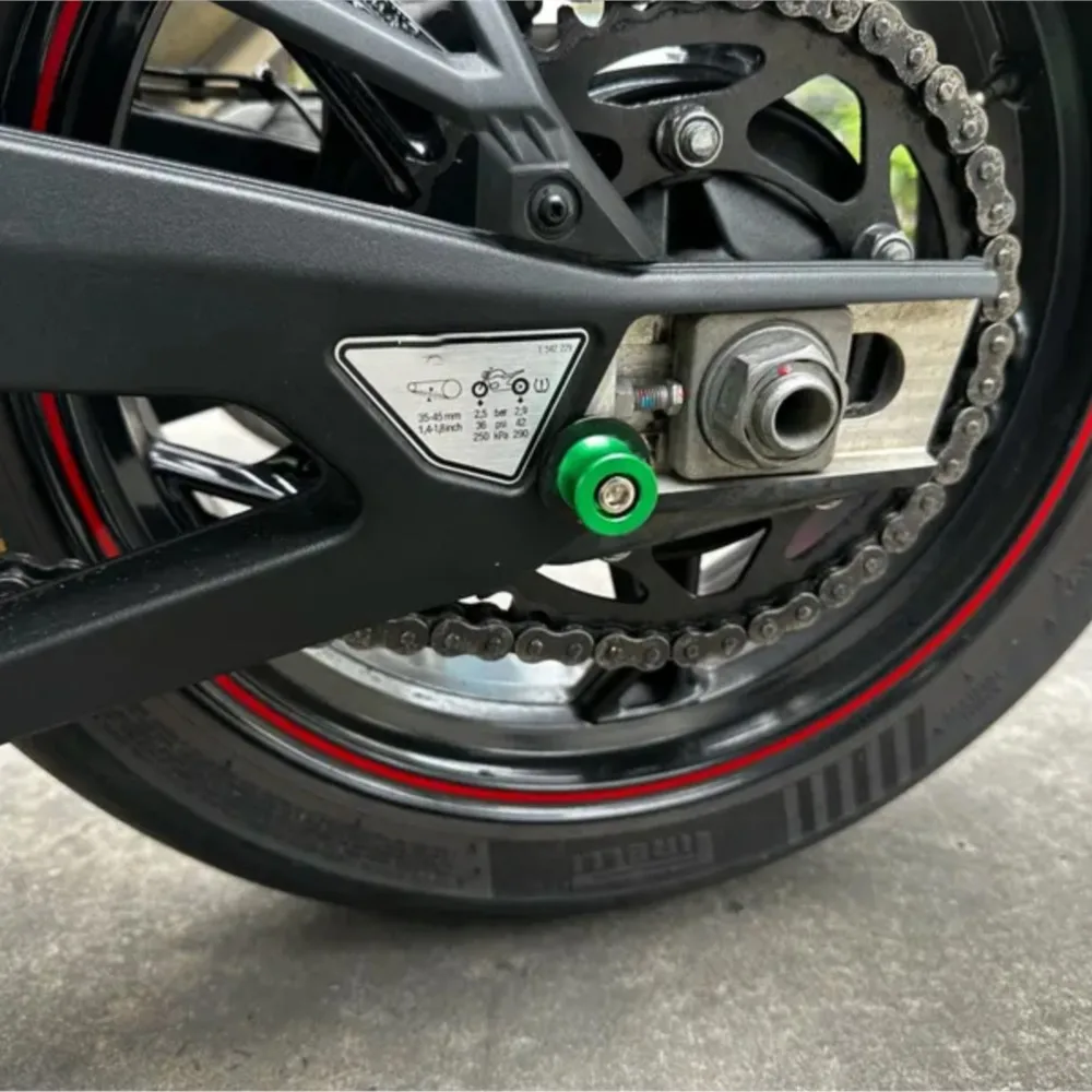 

FOR VULCAN 900 1400GTR Concours 14 / ABS Vulcan1500 NINJA 1100SX SE Z650RS Accessories Swingarm Spools slider stand screws