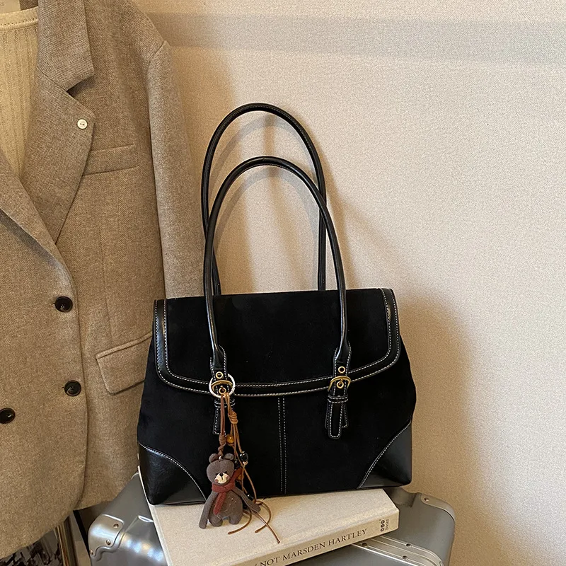 Минималистичная женская сумка через плечо большой вместимости A/W 2025 года, многосторонняя сумка через плечо из натуральной кожи, винтажная шикарная сумка для работы