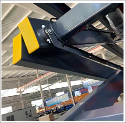 4m 6m 8m 10m 15m Mobile Hydraulic Electric Scissor Lift Table Aerial Work Platform Trailer view 5
