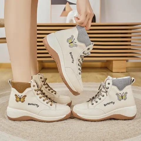 2025 패션 여성 부츠 천연 가죽 화이트 앵클 부츠 여성 캐주얼 스니커즈 플러스 사이즈 소프트 바텀 하이탑 여성 신발 2025 패션 여성 부츠 천연 가죽 화이트 앵클 부츠 여성 캐주얼 스니커즈 플러스 사이즈 소프트 바텀 하이탑 여성 신발