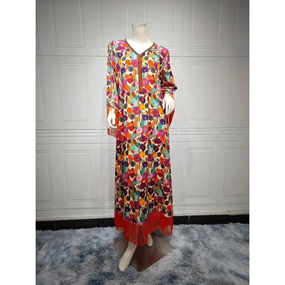 2025 мусульманское красочное повседневное женское платье с цветочным принтом, мусульманский этнический стиль, повседневные свободные халаты, вечерние платья с кисточками и рукавами в Дубае