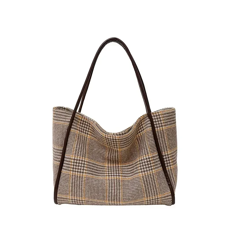 High End and Large Capacity Commuting Tote Bag for Women 2024 New Versatile and Fashionable Plaid Shoulder Bag Le Paquet Tot Sac