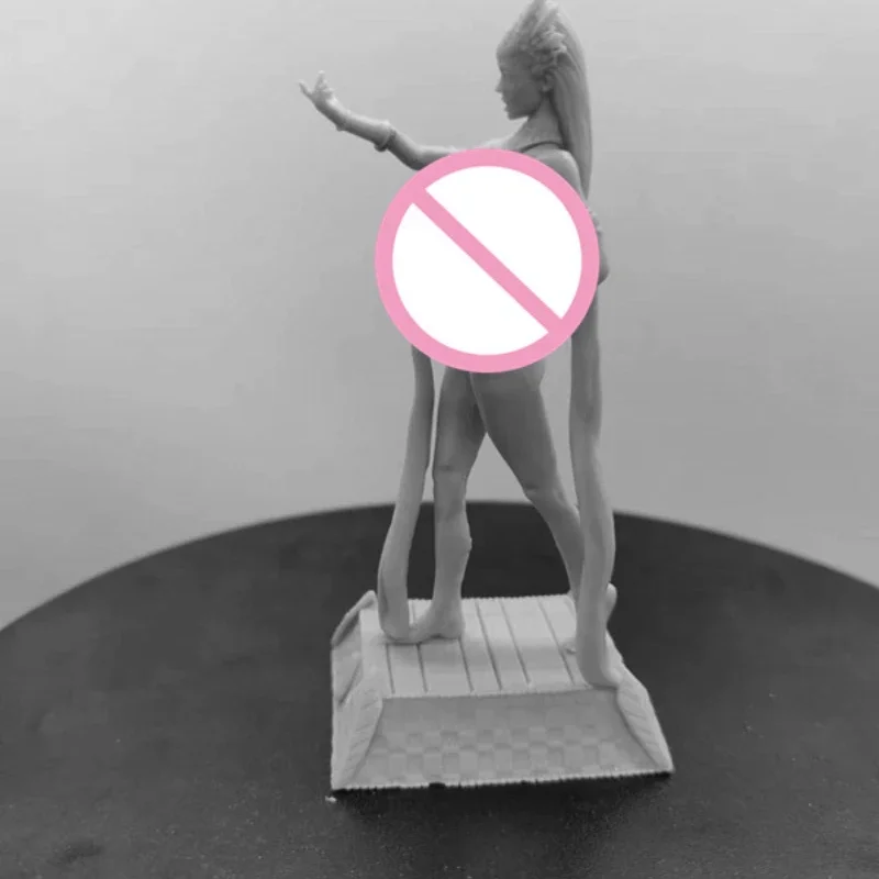 1/24 Scale Resin Model Kit Vampire Girl Unassembled Diorama and Unpainted Diy Miniatures Toys Figure Free Shipping