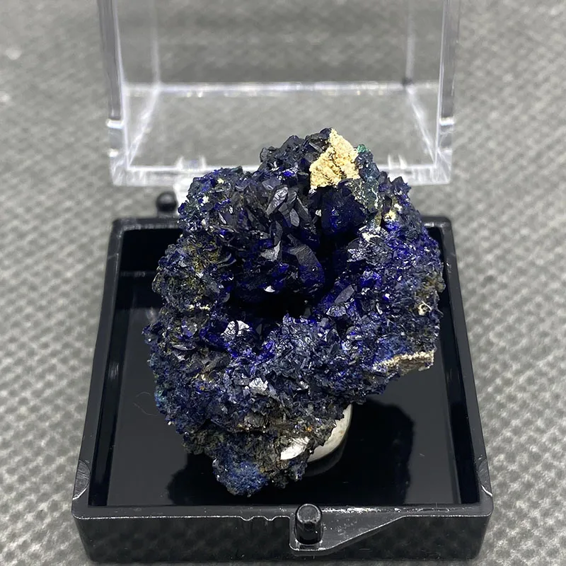 Natural beautiful Azurite and Malachite symbiotic mineral specimen crystal Stones and crystals Healing crystal Box:35mm