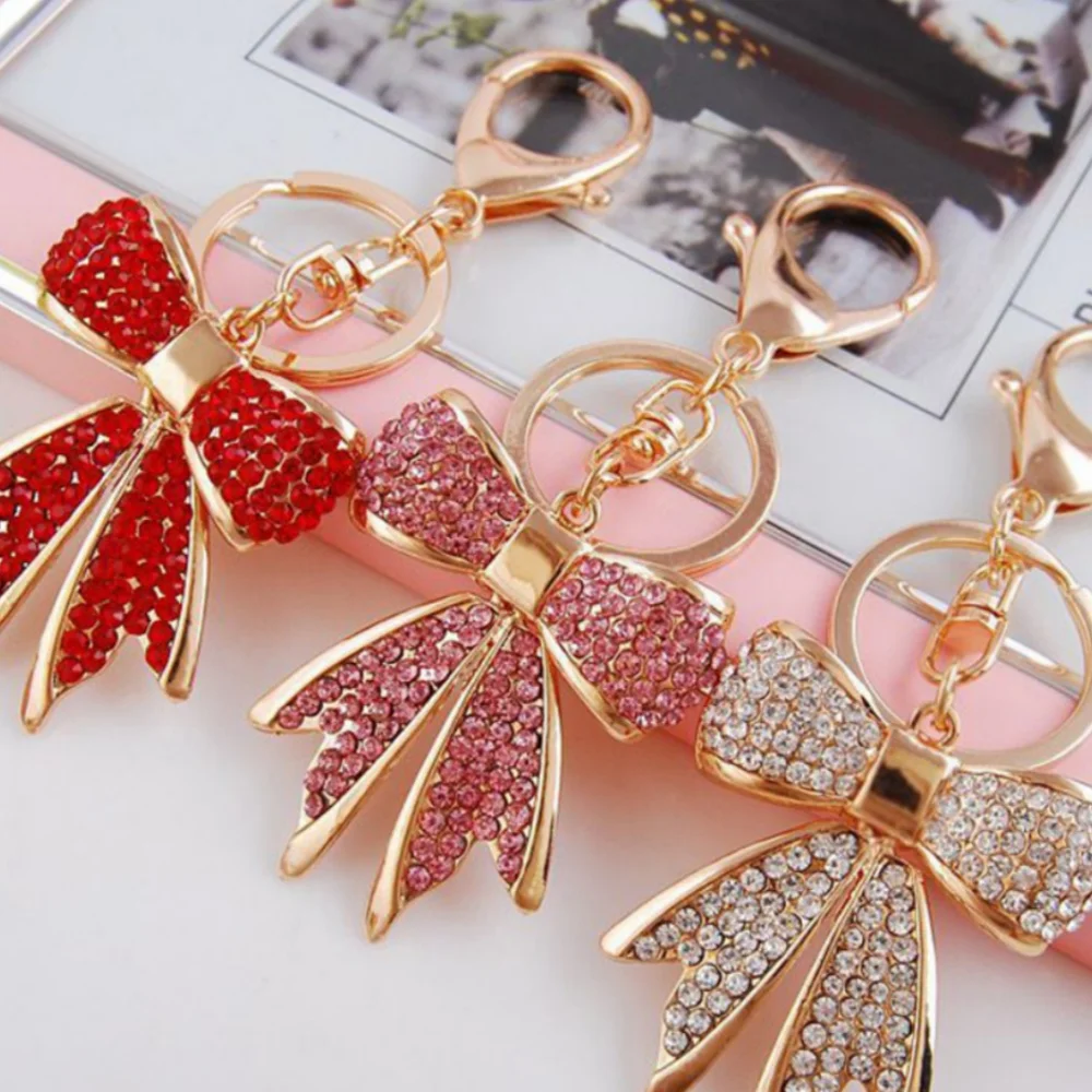 A European and American Full Diamond Bow Clothing Keychain Key Accessories - Fashionable and Cute. Women's Bag Accessories