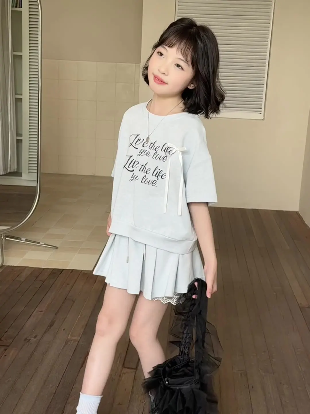 Summer New Girls Letters Casual Tracksuit short t-shirt top and bottom pleated skirt teenager children set 5 6 8 10 12 14 Year