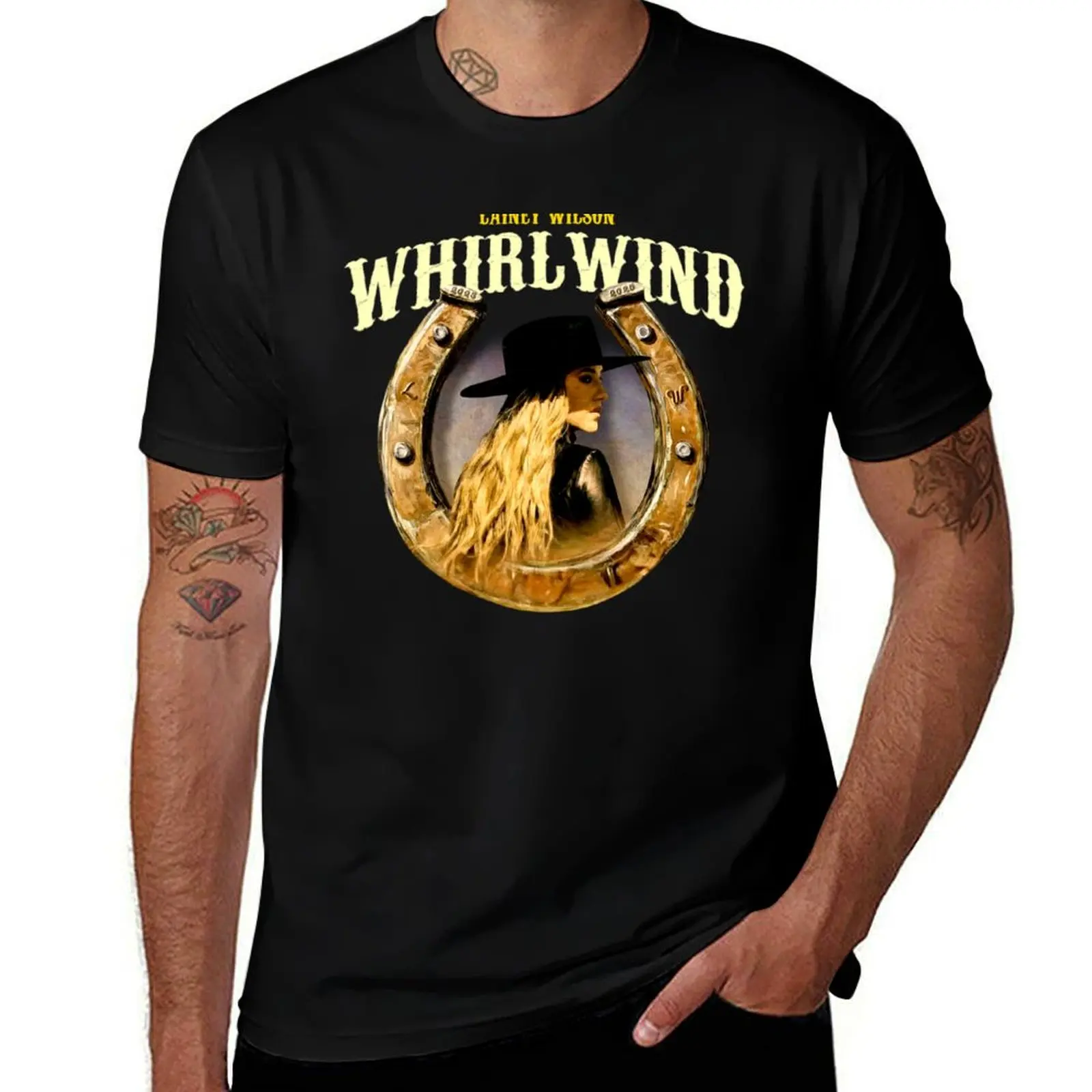 

Vintage Frame HorseShoe - Lainey Wilson T-Shirt t shirt man casual man t shirt graphic T-Shirt