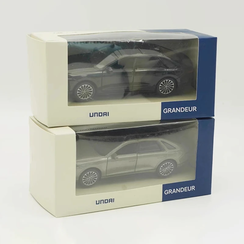 Moulé sous pression 1:38 échelle GRANDEU R tirer voiture alliage Simulation modèle de voiture adulte enfants passe-temps Collection décoration garçon cadeau affichage