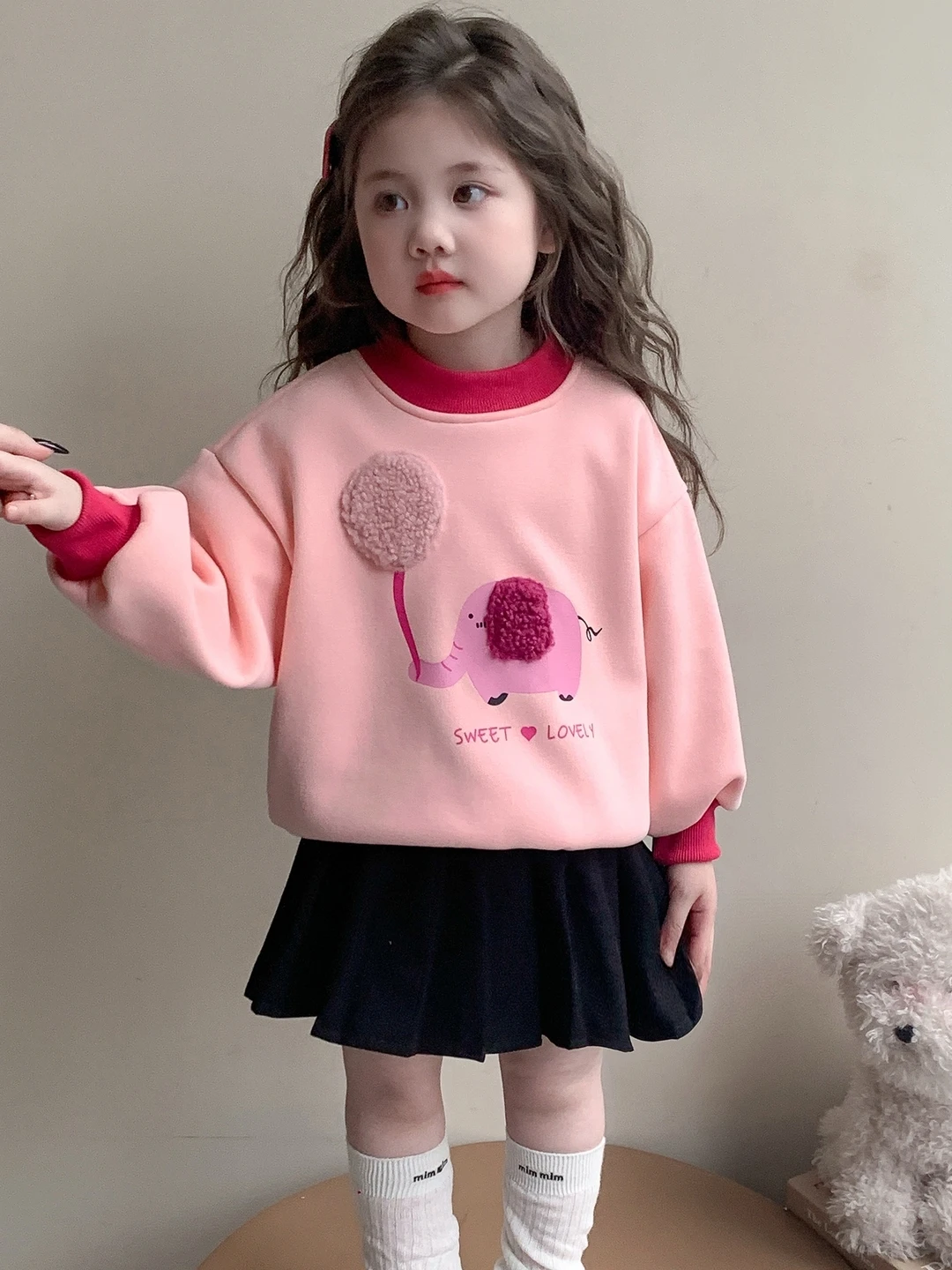 Sweat-shirt d'hiver pour filles, doublé de polaire, vêtements décontractés d'automne, vêtements chauds pour bébé, sweat-shirt à col rond tendance