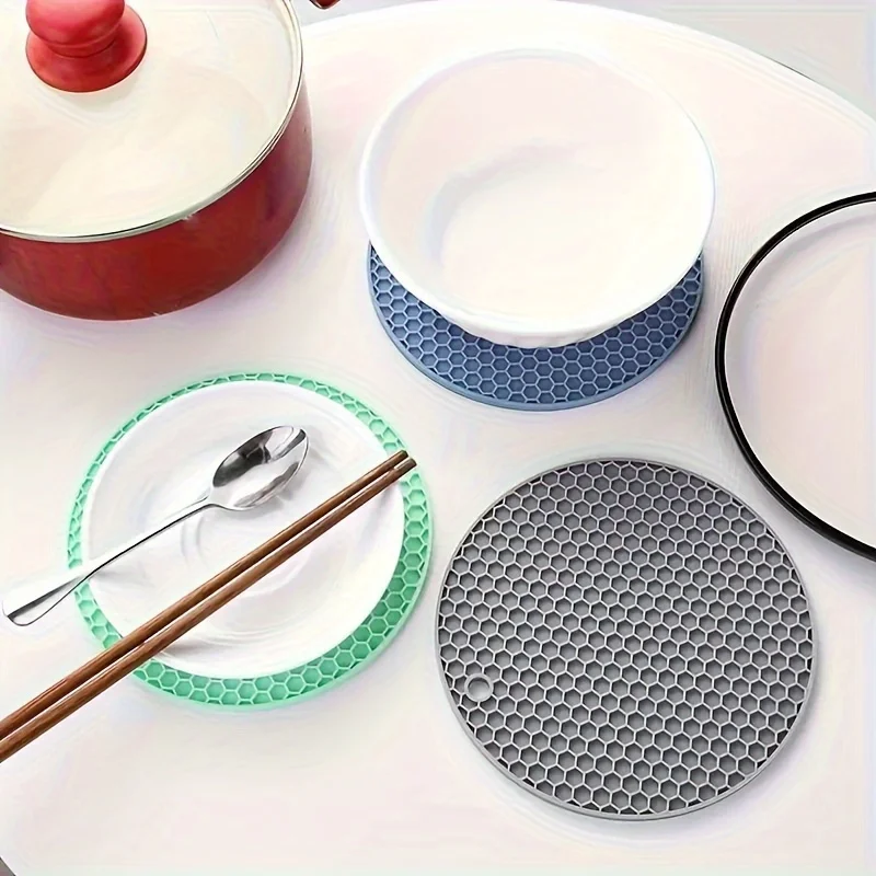 1/4pcs Durable Honeycomb Silicone Placemats - Non-Slip Grip, Stain-Resistant, Heatproof Table Mats for Stylish Kitchen & Dining