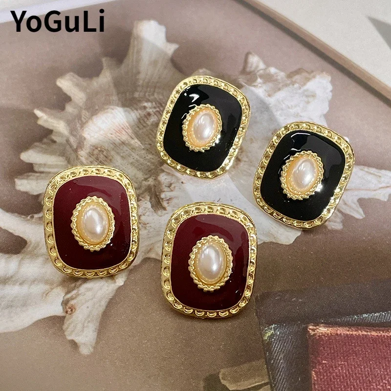 

Fashion Jewelry Vintage Temperament Simulated Pearl Enamel Earrings For Girl Women Gifts Elegant Ear Accessories Hot Selling