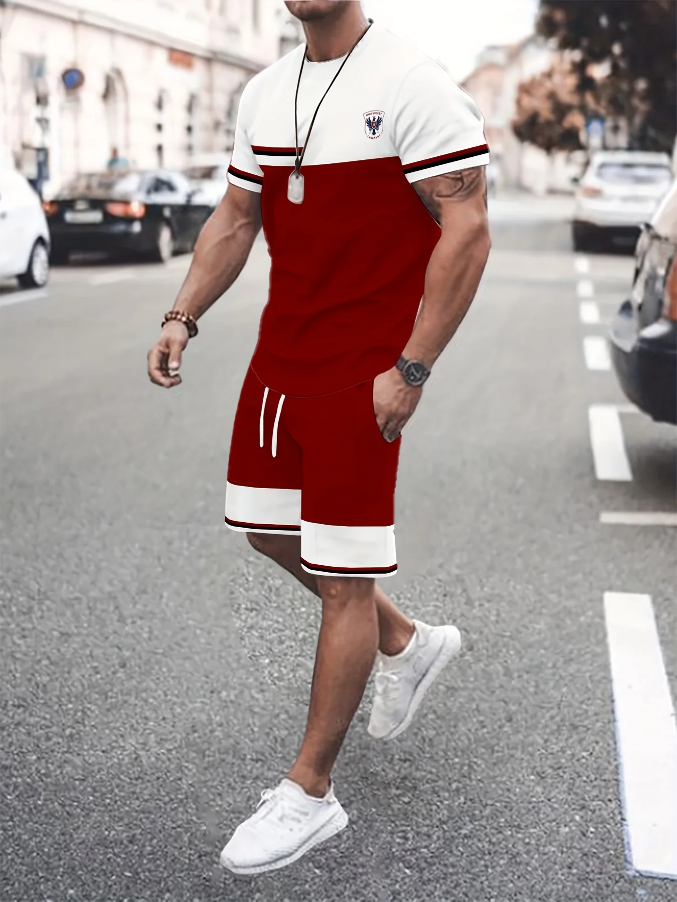 

The 2025 summer new men's set 3D printed casual sportswear made of polyester fiber is comfortable and breathable