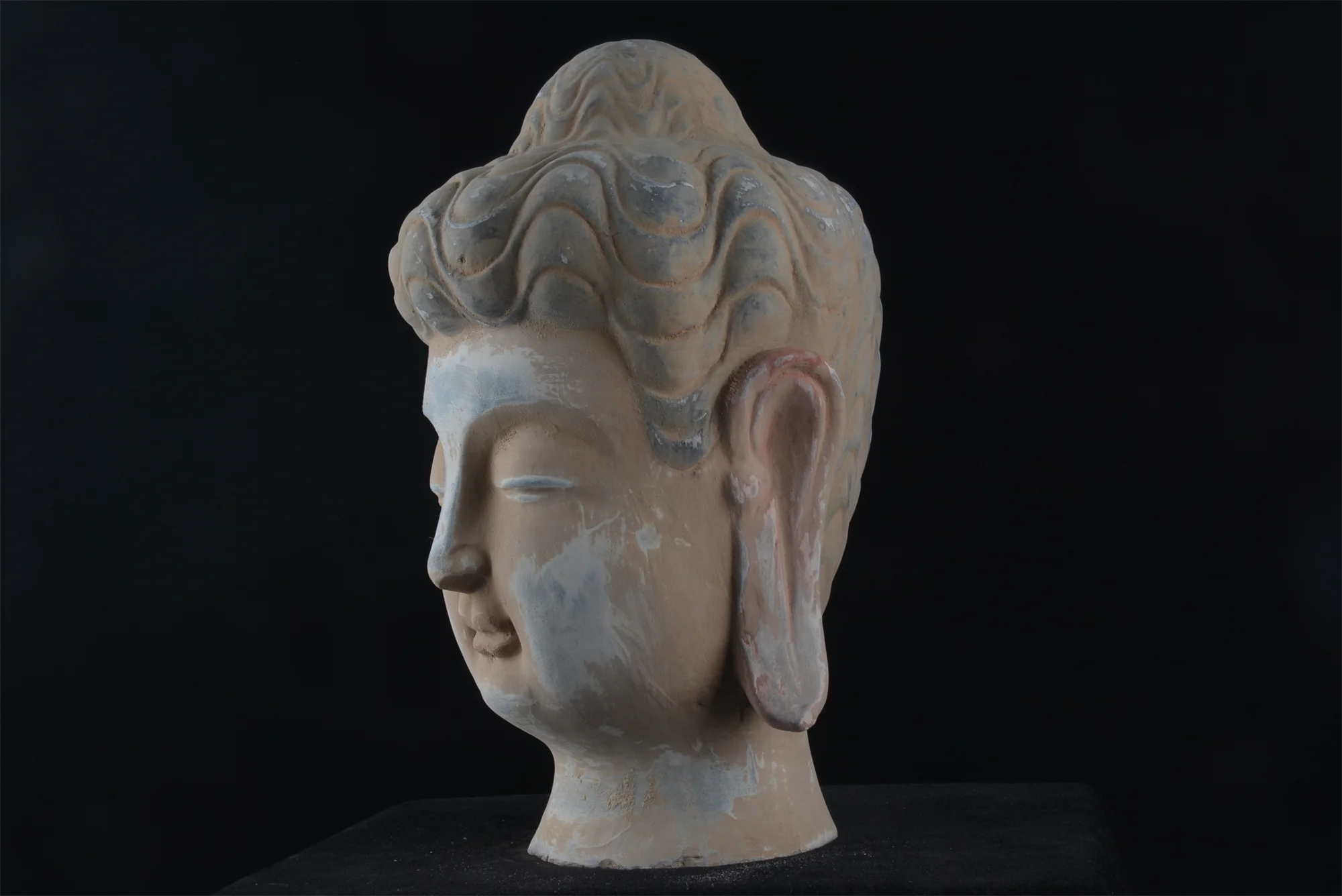 Ancient pottery ornaments, gray pottery Buddha head, antiques,Hand-painted, hotel decorations, home ornaments, earthenware art